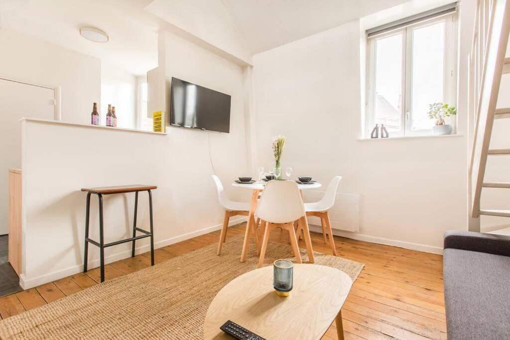Appartement 3 Mairie De Marcq En Baroeul Esterno foto